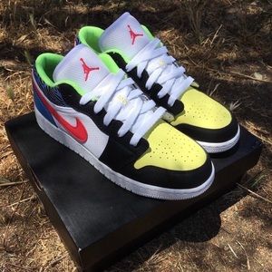 Jordan 1 Low Funky Patterns